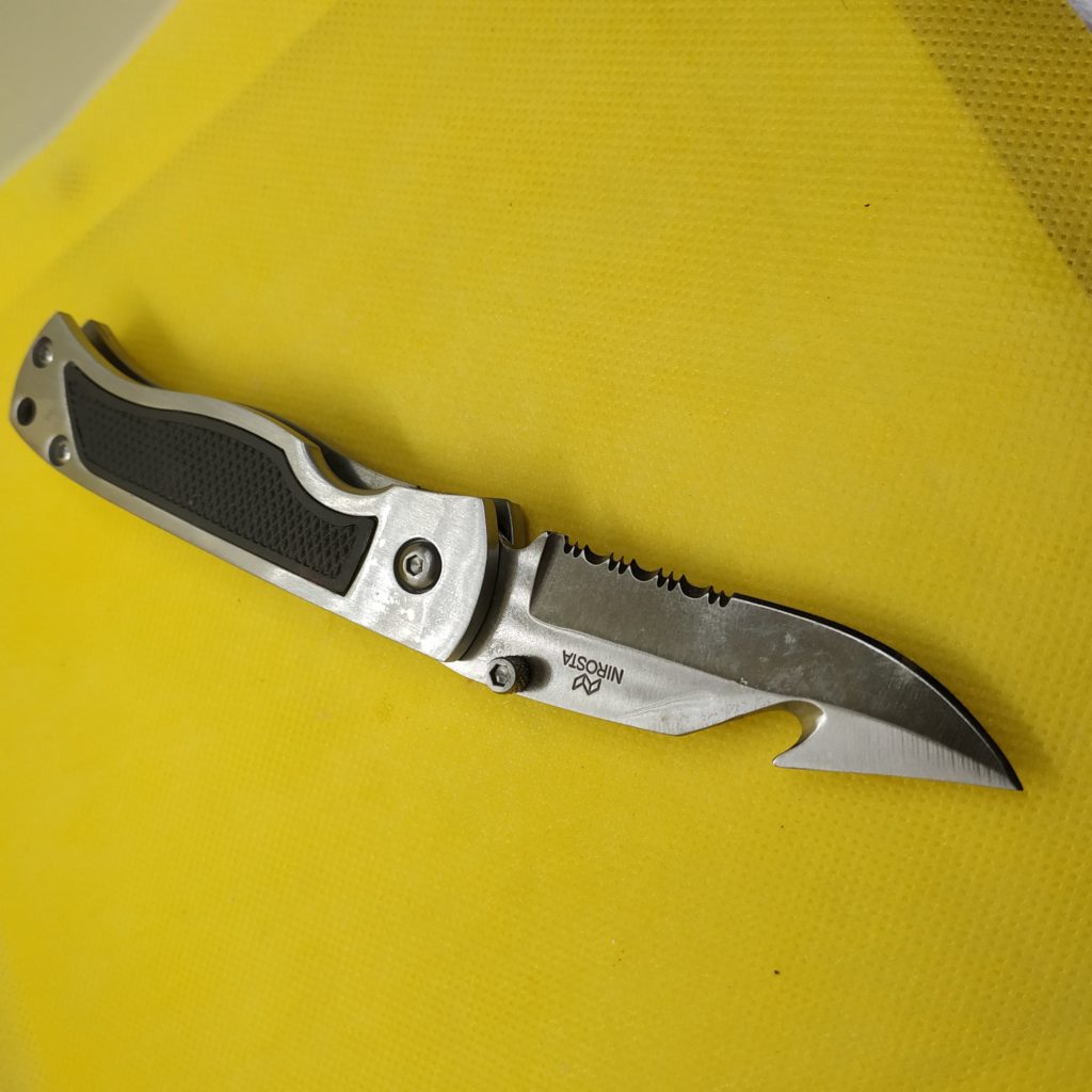 Nirosta Folding Knife with Belt Cutter KNIVESINDIA