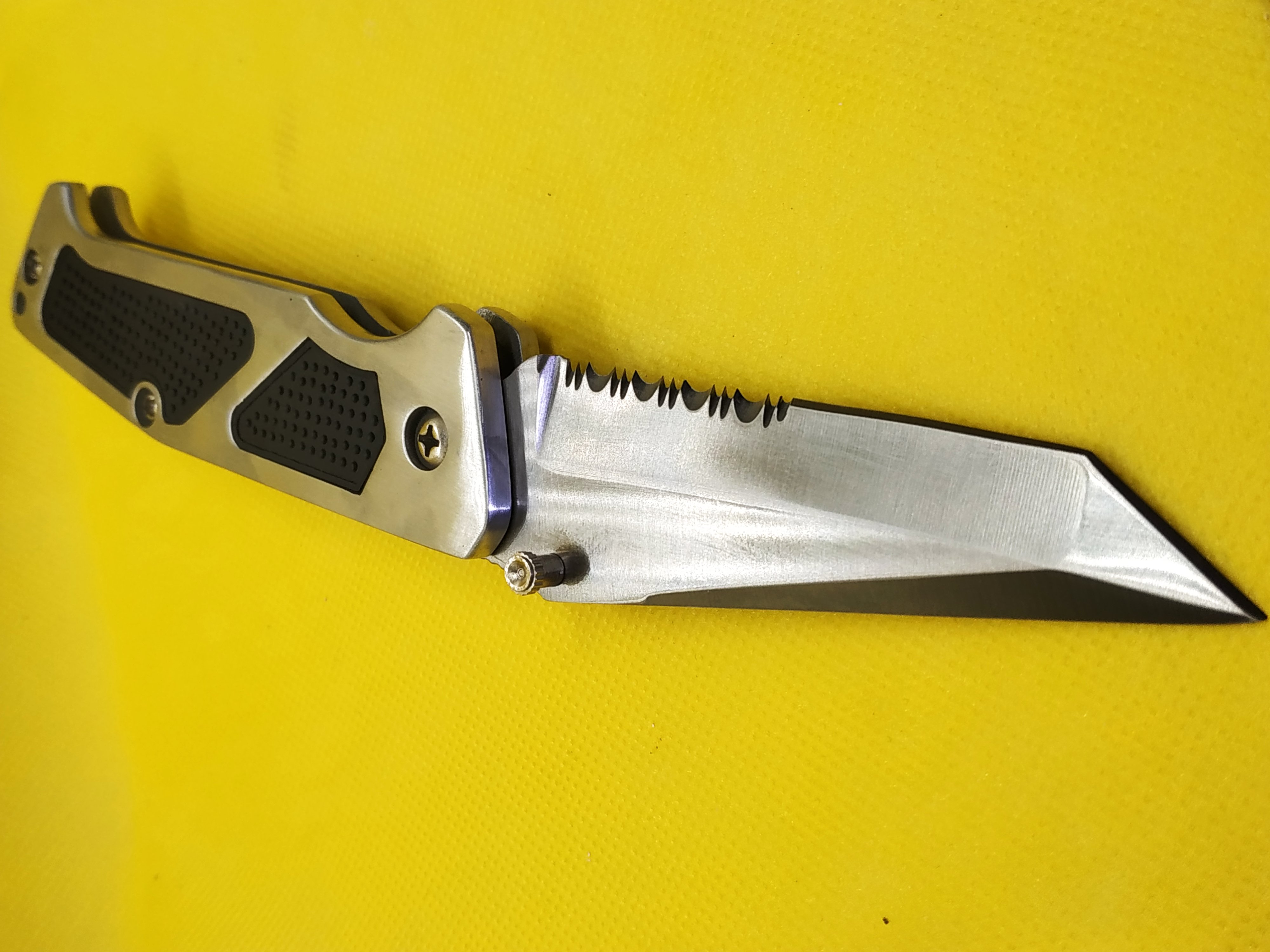 Unique Press Folding Knife KNIVESINDIA