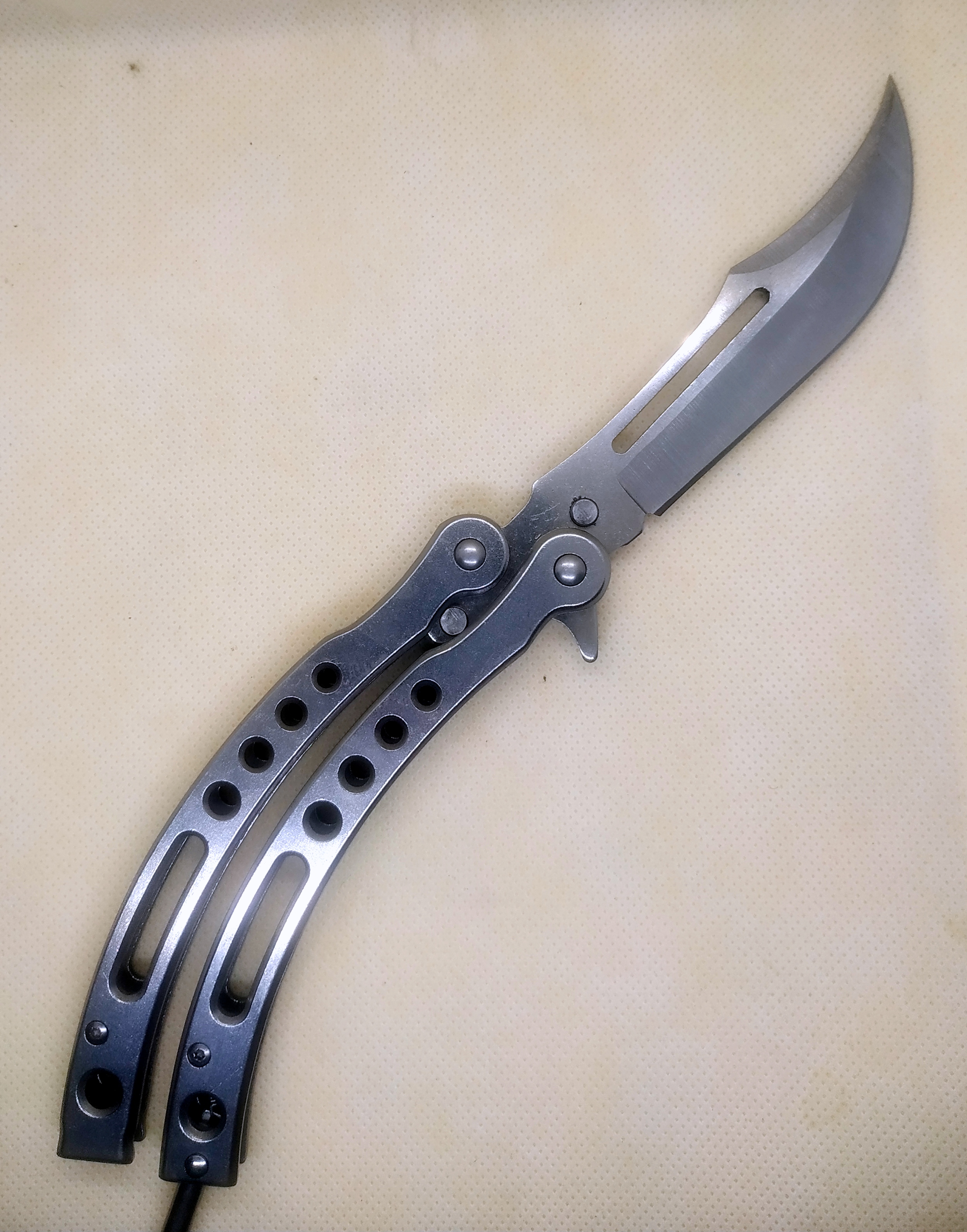 Tactical Balisong Butterfly Knife NEW - MEGAKNIFE