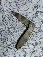 CAMO COLOR FOLDING KNIFE WITH BOTTOM AXIS LOCK